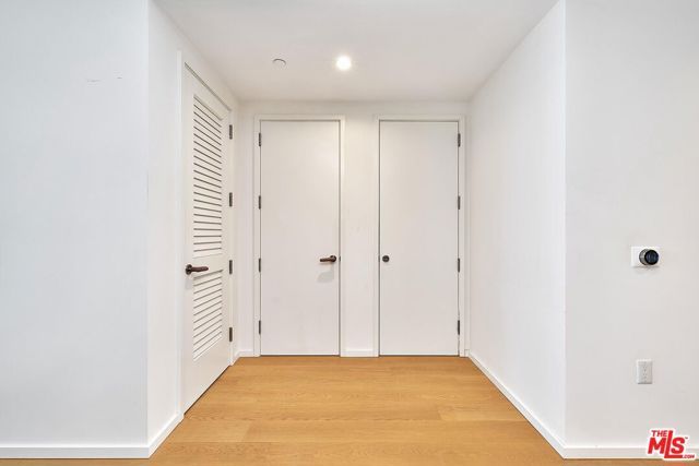 877 Francisco Street 1516, Los Angeles, CA 90017