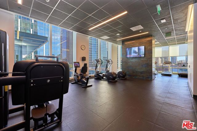 877 Francisco Street 1516, Los Angeles, CA 90017