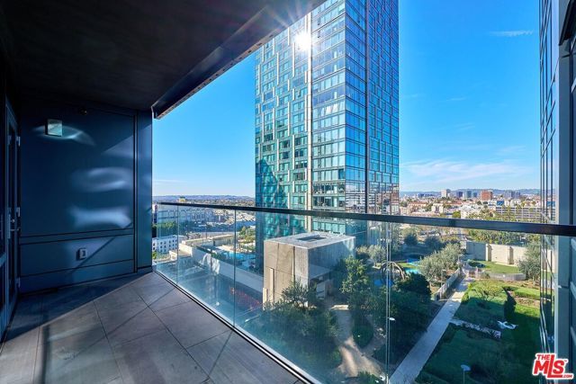 877 Francisco Street 1516, Los Angeles, CA 90017