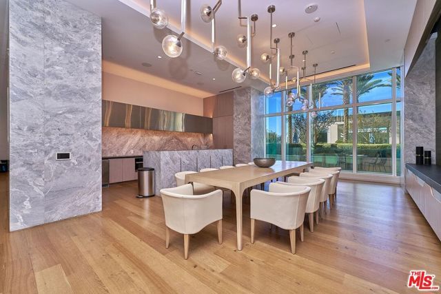 877 Francisco Street 1516, Los Angeles, CA 90017