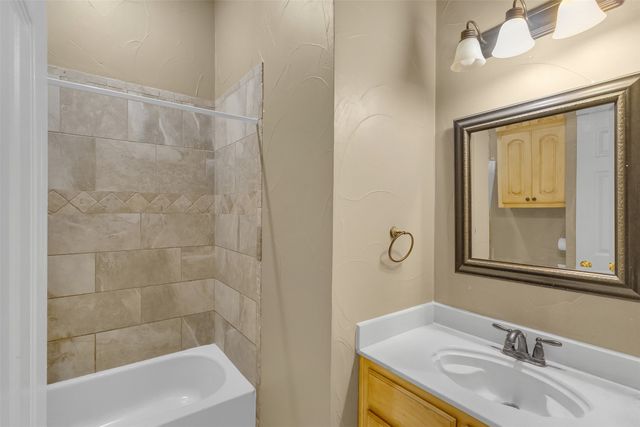 1519 Hampton Drive, Mansfield, TX 76063