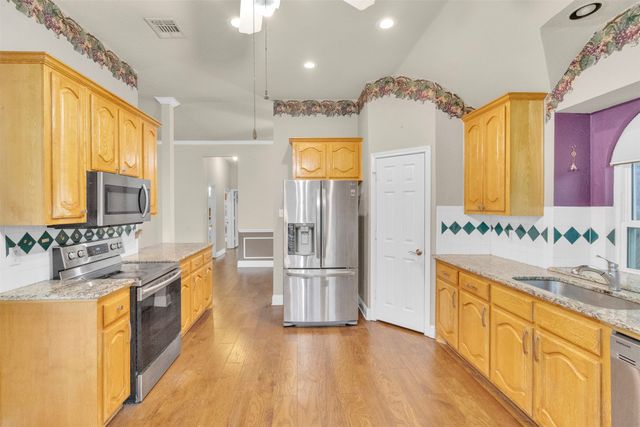 1519 Hampton Drive, Mansfield, TX 76063