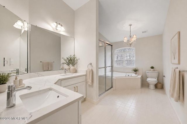 7 Harbor Bay Circle, Laurence Harbor, NJ 08879