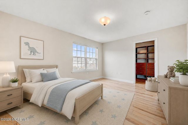 7 Harbor Bay Circle, Laurence Harbor, NJ 08879