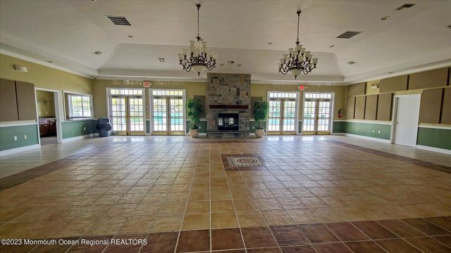 7 Harbor Bay Circle, Laurence Harbor, NJ 08879