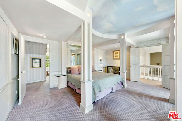 1350 Belfast Drive, Los Angeles, CA 90069