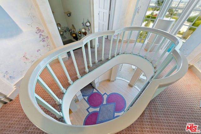 1350 Belfast Drive, Los Angeles, CA 90069