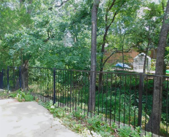 108 Red Bluff Drive, Hickory Creek, TX 75065