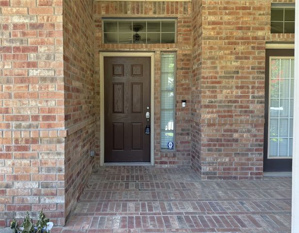 108 Red Bluff Drive, Hickory Creek, TX 75065