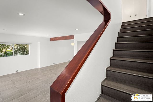 2530 N Whitewater Club Drive B, Palm Springs, CA 92262