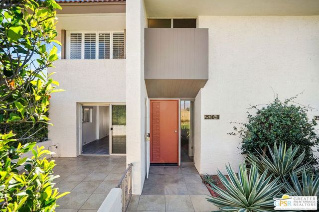 2530 N Whitewater Club Drive B, Palm Springs, CA 92262