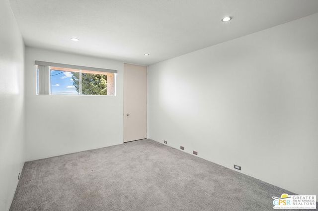 2530 N Whitewater Club Drive B, Palm Springs, CA 92262