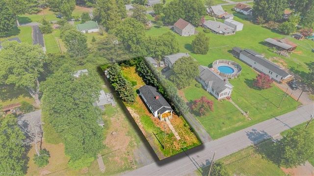 414 Lake Street, Eden, NC 27288