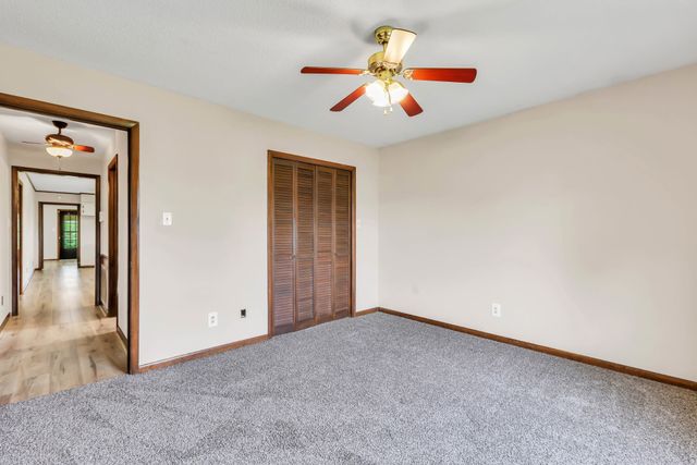 5245 Galen Rd, Lafayette, TN 37083