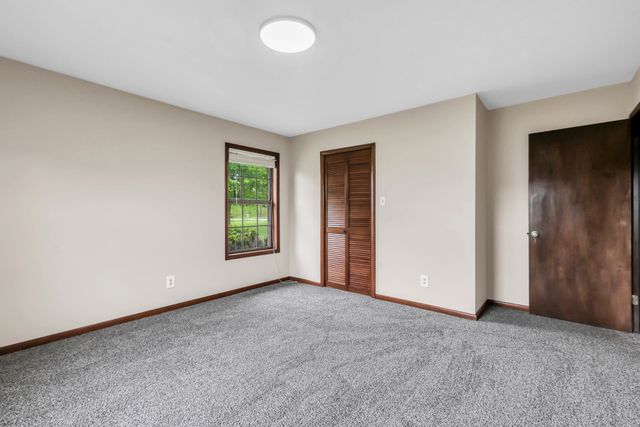 5245 Galen Rd, Lafayette, TN 37083