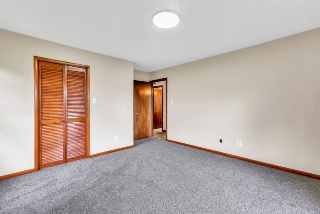 5245 Galen Rd, Lafayette, TN 37083