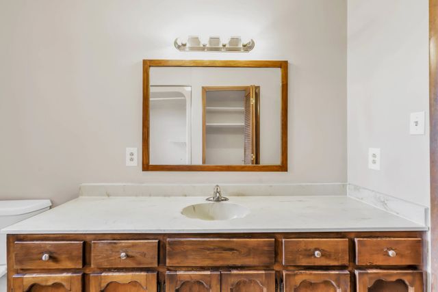 5245 Galen Rd, Lafayette, TN 37083
