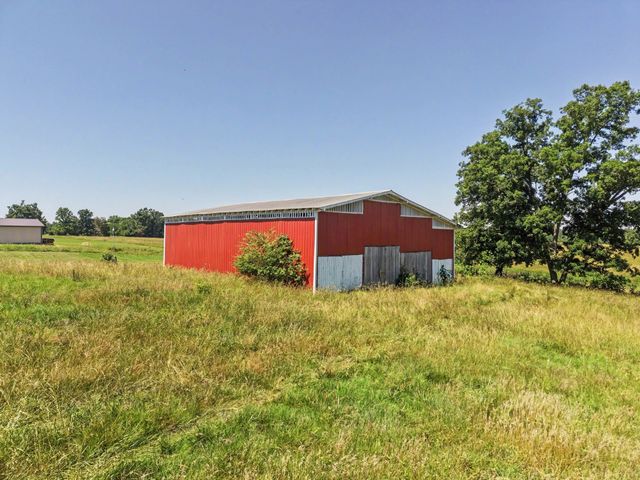 5245 Galen Rd, Lafayette, TN 37083
