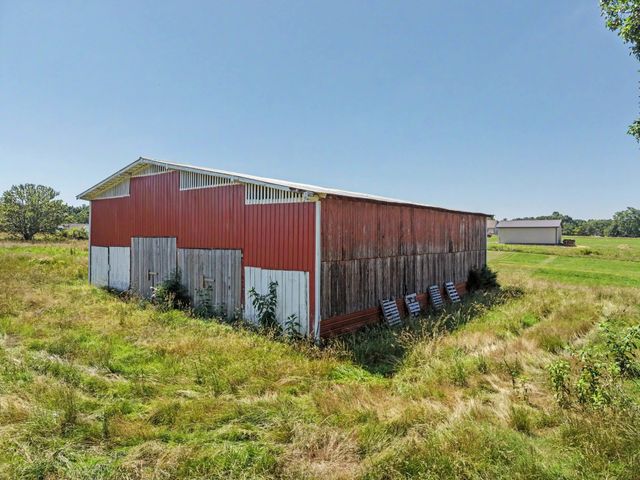 5245 Galen Rd, Lafayette, TN 37083