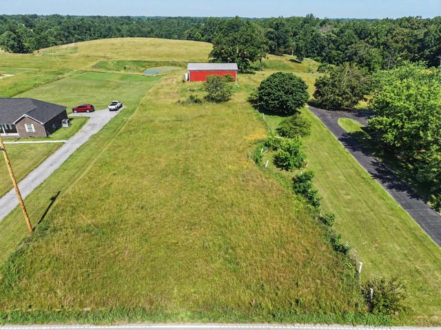 5245 Galen Rd, Lafayette, TN 37083