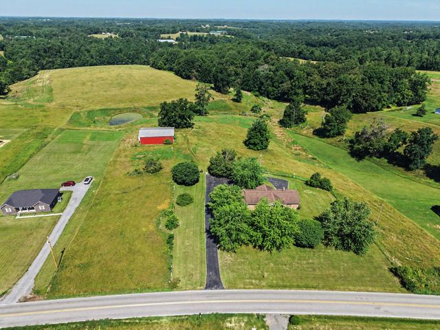 5245 Galen Rd, Lafayette, TN 37083
