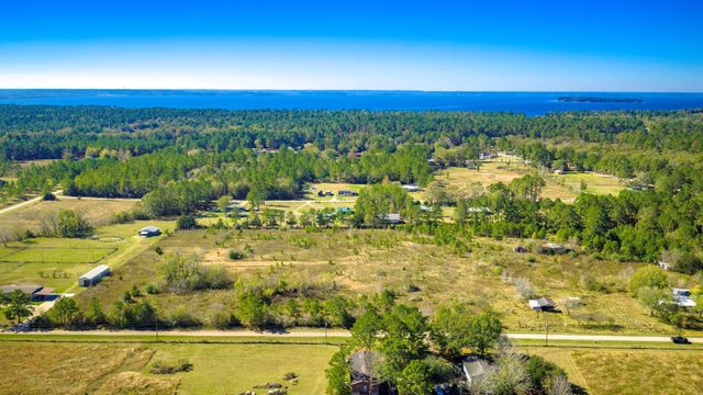 331 Longhorn Drive N, Livingston, TX 77351