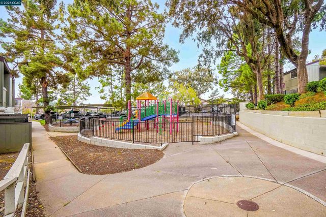 1333 N Camino Alto 149, Vallejo, CA 94589