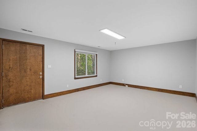 9500 Hampton Oaks Lane, Charlotte, NC 28270