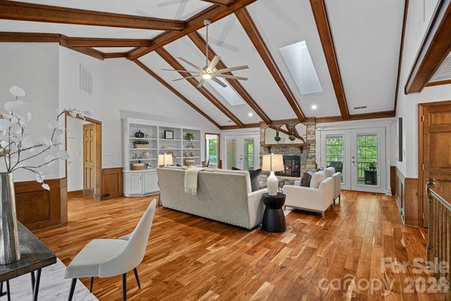 9500 Hampton Oaks Lane, Charlotte, NC 28270