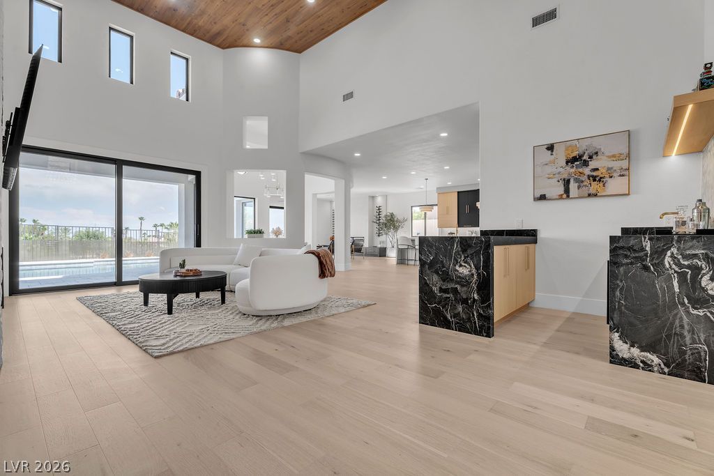 2690 Grassy Spring Place, Las Vegas, NV 89135 — photo 4