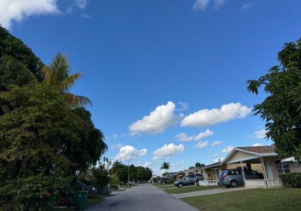 4809 NW 44th Terrace, Fort Lauderdale, FL 33319