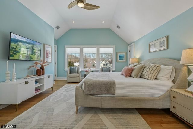 10 Mountain Ter, Montclair Twp., NJ 07043