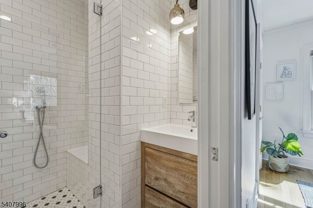 10 Mountain Ter, Montclair Twp., NJ 07043