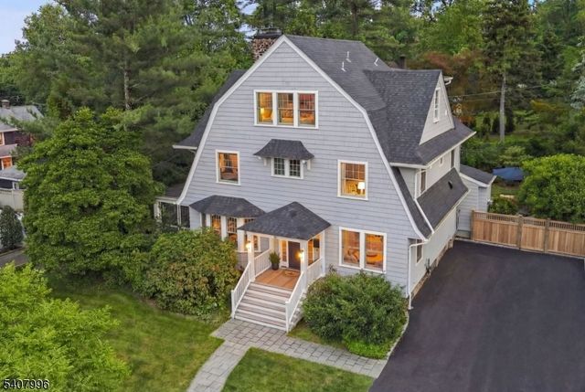 10 Mountain Ter, Montclair Twp., NJ 07043