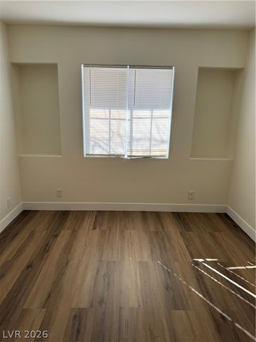 1224 HICKORY GROVE Circle, North Las Vegas, NV 89031