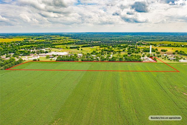 144 College Avenue A, Oglesby, TX 76561