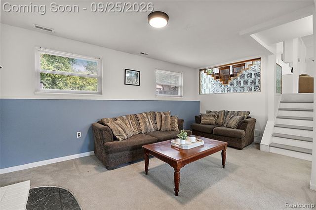 1205 Hampshire Drive, Canton, MI 48188