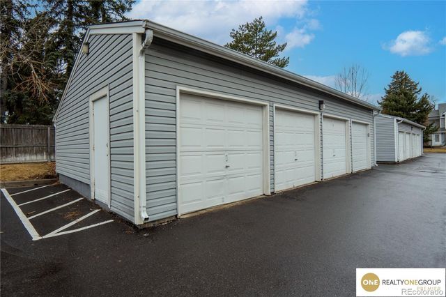 8206 W 90th Place 2106, Broomfield, CO 80021