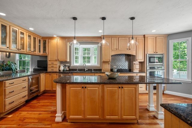 18 Wood Street, Southborough, MA 01772