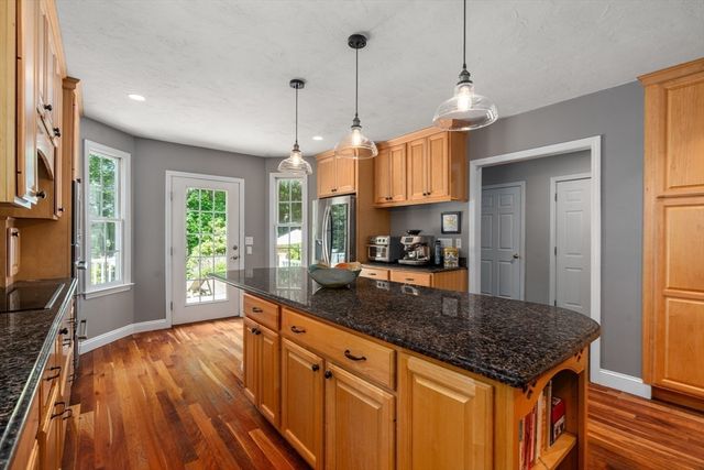 18 Wood Street, Southborough, MA 01772
