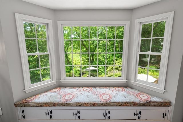 18 Wood Street, Southborough, MA 01772