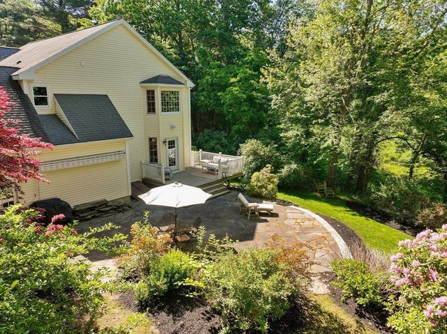 18 Wood Street, Southborough, MA 01772