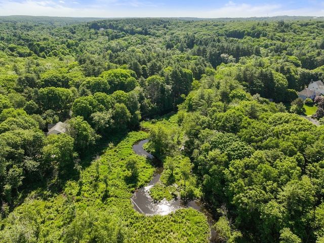 18 Wood Street, Southborough, MA 01772