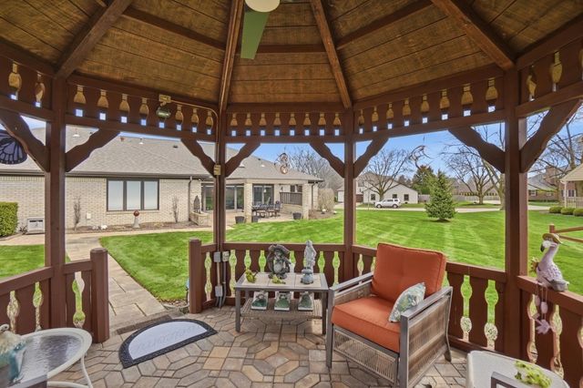 610 Stonecress Drive 610 Stonecress Drive, Tipp City, OH 45371