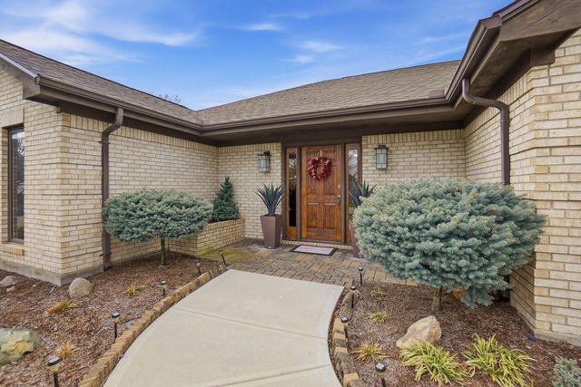 610 Stonecress Drive 610 Stonecress Drive, Tipp City, OH 45371