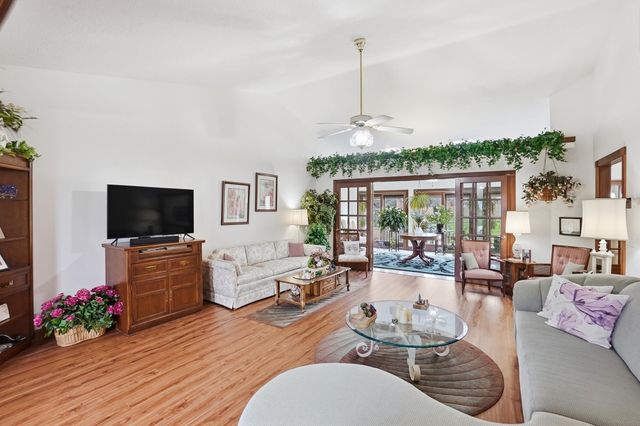 610 Stonecress Drive 610 Stonecress Drive, Tipp City, OH 45371