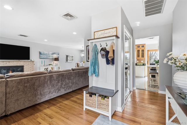 101 Edgehill Drive, Wappingers Falls, NY 12590