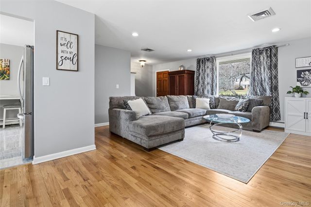 101 Edgehill Drive, Wappingers Falls, NY 12590