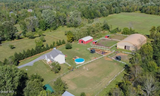 453 Schauber Road, Clifton Park, NY 12019