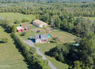 453 Schauber Road, Clifton Park, NY 12019